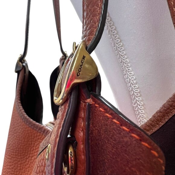 Coach Pebbled Leather Suede Lori Shoulder Bag With Gold Hardware & Zipper Pocket - Picture 16 of 16